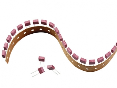 方型保险丝红色